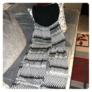 Woman’s strapless romper